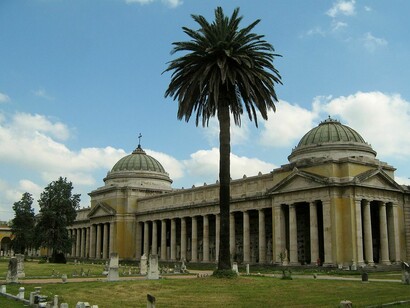 Cimitero comunale, loggiato maggiore