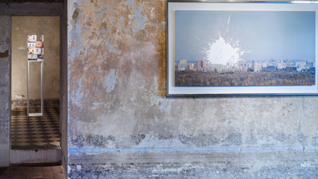 Zhanna Kadyrova, "Mia casa, mia fortezza", Exhibition view. Courtesy of Galleria Continua