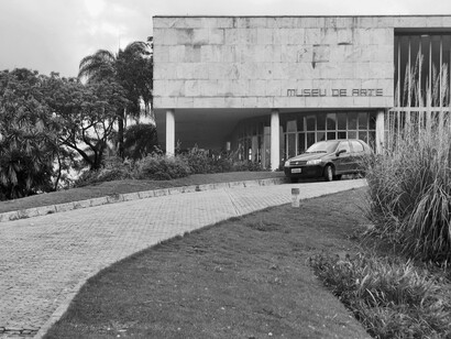 Museu de arte da pampulha (MAP), antigo Cassino da Pampulha, desenhado pelo arquiteto Oscar Neimeyer. Foto de Gabriel Fernandes