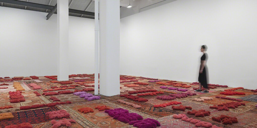 Protruding Patterns, Exhibition view. Courtesy of Galerie Lelong & Co.