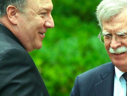 Mike Pompeo y John Bolton