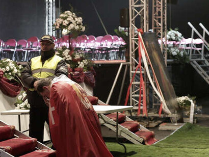 Anna Baranowski and Luise Schröder, "Facing the Scene", 2011,
Video still, Photo: Courtesy of the artists