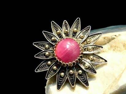 'Flower ' Macedonian Ruby 