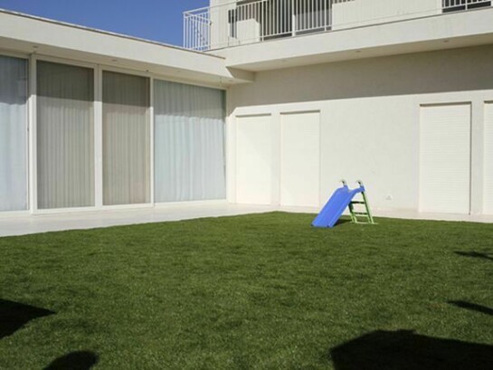Nadia Shuvalov,Backyards, 2013, Inkjet Print, 19.69 x 27.56 inches, 50x70 cm, Edition of 5