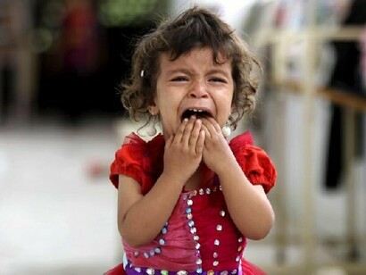 A little crying girl in Syria