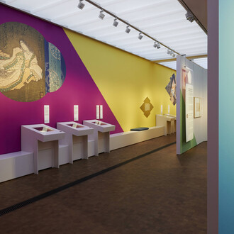 Japan de luxe, exhibition view. Courtesy of Museum Rietberg