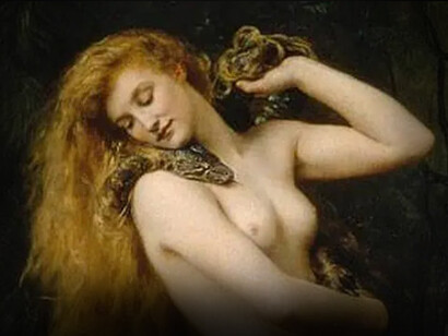 Lilith, mujer seductora, desnuda, de abundante cabello rojo y rizado, tuvo deslumbrante belleza, especialmente, sentada en la Luna cóncava