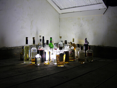 Hooking Up With Dave, Exhibition view. Courtesy of LMAKgallery