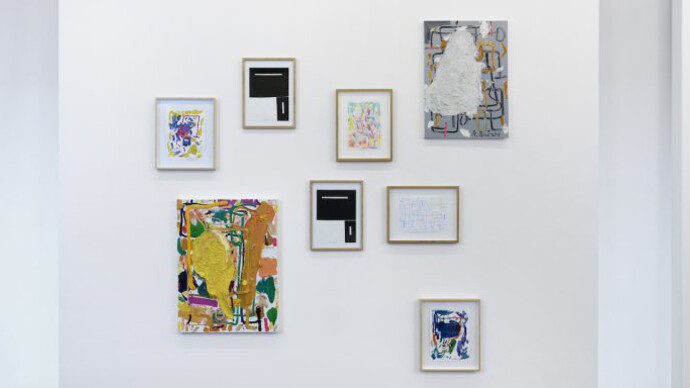 André Butzer, Exhibition view. Courtesy of Galerie Xippas