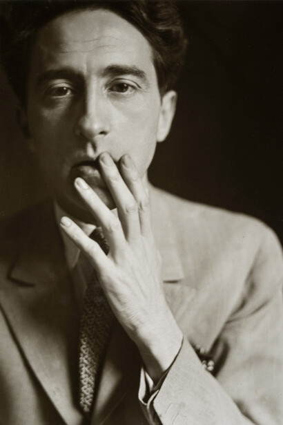 Germaine Krull, Jean Cocteau, 1929, Tirage de 1976, Tirage gélatino-argentique, 23,7 x 17,2 cm, Collection Bouqueret-Rémy © Estate Germaine Krull, Museum Folkwang, Essen
