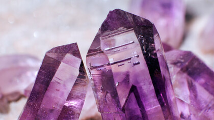 Gocce distillate delle forze geologiche