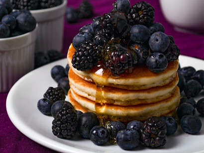 Les pancakes. Ronds et sucrés aux USA, ils se laissent apprécier à toute heure