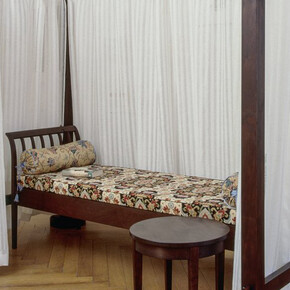 Family Ties. Courtesy of Museum Ludwig