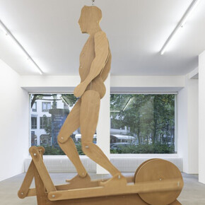 Hans-Peter Feldmann, Kunstausstellung, exhibition view. Courtesy of Galerie Mehdi Chouakri