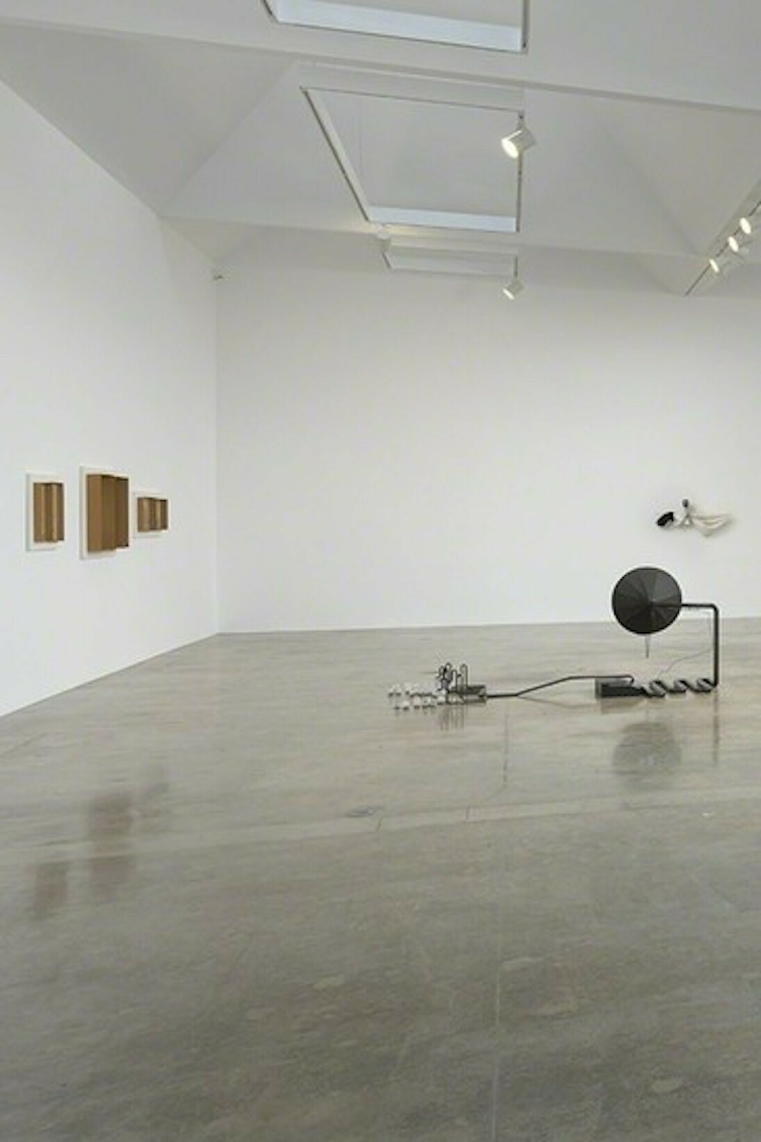 Concrete Islands, Exhibition view. Courtesy of Kayne Griffin Corcoran