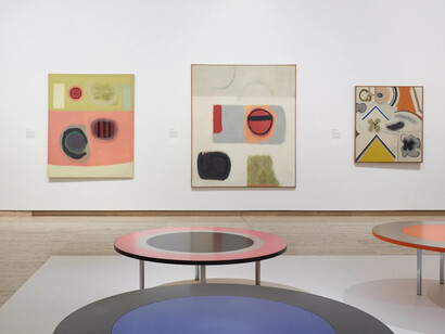 Janet Dawson, Far away, so close, exhibition view. Courtesy of Art Gallery of NSW