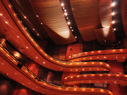 Interior del Millennium Centre de Cardiff