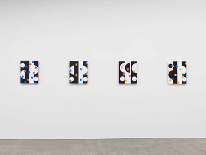 Martin Basher, Vermillion sands, exhibition view. Courtesy of Starkwhite