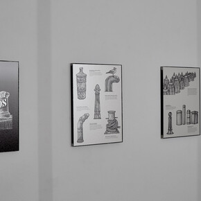 Alona Rodeh
The Morphology of Bollards, 2019 - 2020
Archival inkjet prints on metallic paper, raw metal frame
Ed. 3 + 1 AP
4 parts, each 60 x 43 cm
Courtesy Christine König Galerie, Vienna and the artist
© Photo: Philipp Friedrich

