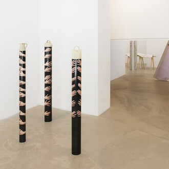 Carmen Arias, Umbrales y rellenos (Thresholds and fillings), exhibition view. Courtesy of Juan Silió Gallery
