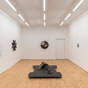 Y. Malik Jalal, Break neck speeds, exhibition view. Courtesy of March