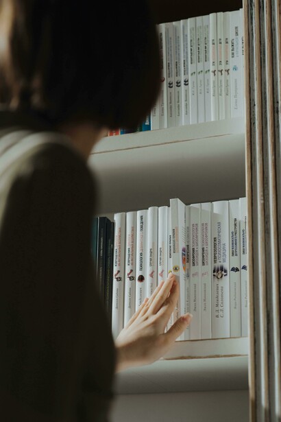 La recepción de la obra de Austen llega a la actualidad, siendo sus obras leídas por un público amplio y diverso