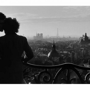 Willy Ronis, Les Amoureux de la Bastille, Paris, France, 1957, Copyright © Willy Ronis/Huxley-Parlour Gallery