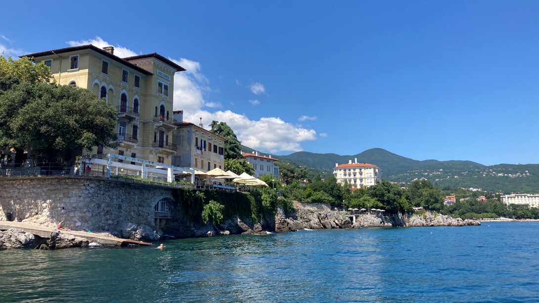 La costa di Abbazia (Opatjia), Croazia