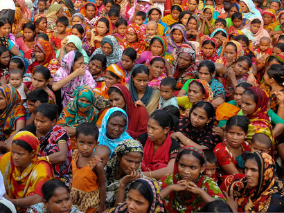 Bangladesh women gather together