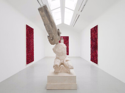 Xu Zhen, Exhibition view. Courtesy of Perrotin Paris