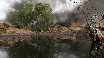 Derrame petrolero en el delta del Níger, Nigeria