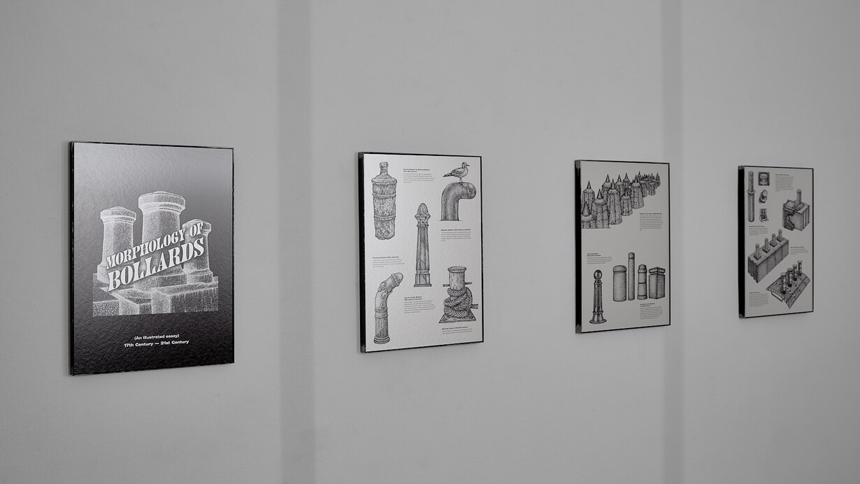 Alona Rodeh
The Morphology of Bollards, 2019 - 2020
Archival inkjet prints on metallic paper, raw metal frame
Ed. 3 + 1 AP
4 parts, each 60 x 43 cm
Courtesy Christine König Galerie, Vienna and the artist
© Photo: Philipp Friedrich


