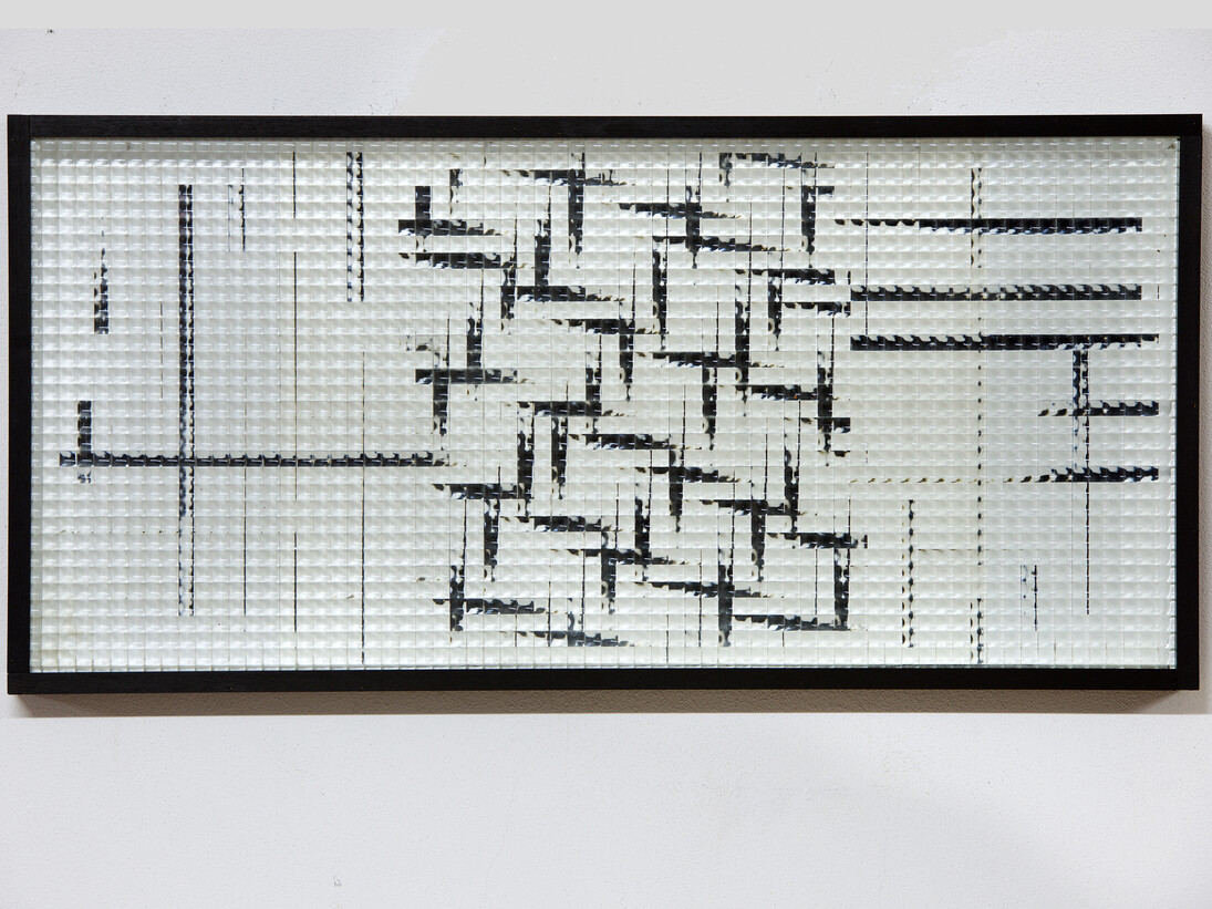 Grazia Varisco, Reticolo frangibile. Intreccio nero + corsivo, 1969, wood, industry glass, 45 x 91 cm, photo by Thomas Libis, courtesy Cortesi Gallery, Grazia Varisco