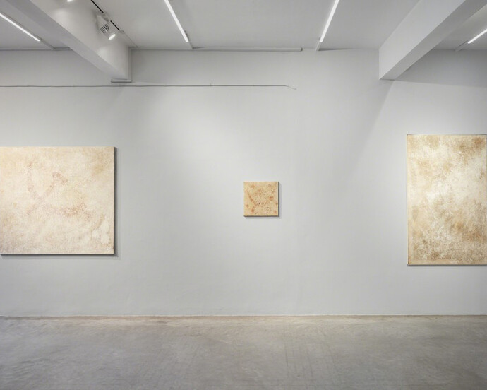 Franco Angeli. Courtesy of Ronchini Gallery 