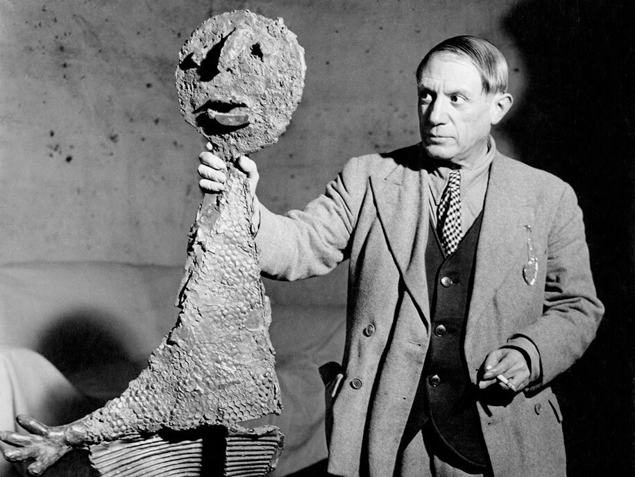 Brassaï, Picasso, Rue des Grands-Augustins, 1939-1940, © Estate Brassaï 