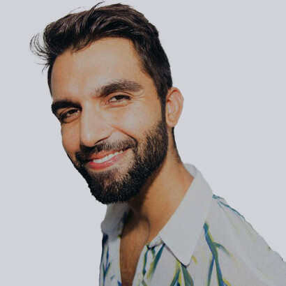 O artista Silva tem 35 anos de idade e é natural de Vitória, Espírito Santo, Brasil