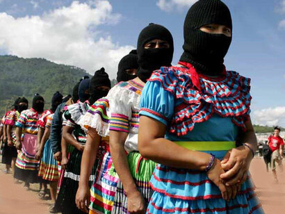 El funcionamiento de los MAREZ reivindica el indigenismo de inspiración zapatista y magonista con aportaciones del socialismo autogestionario y el anarquismo
