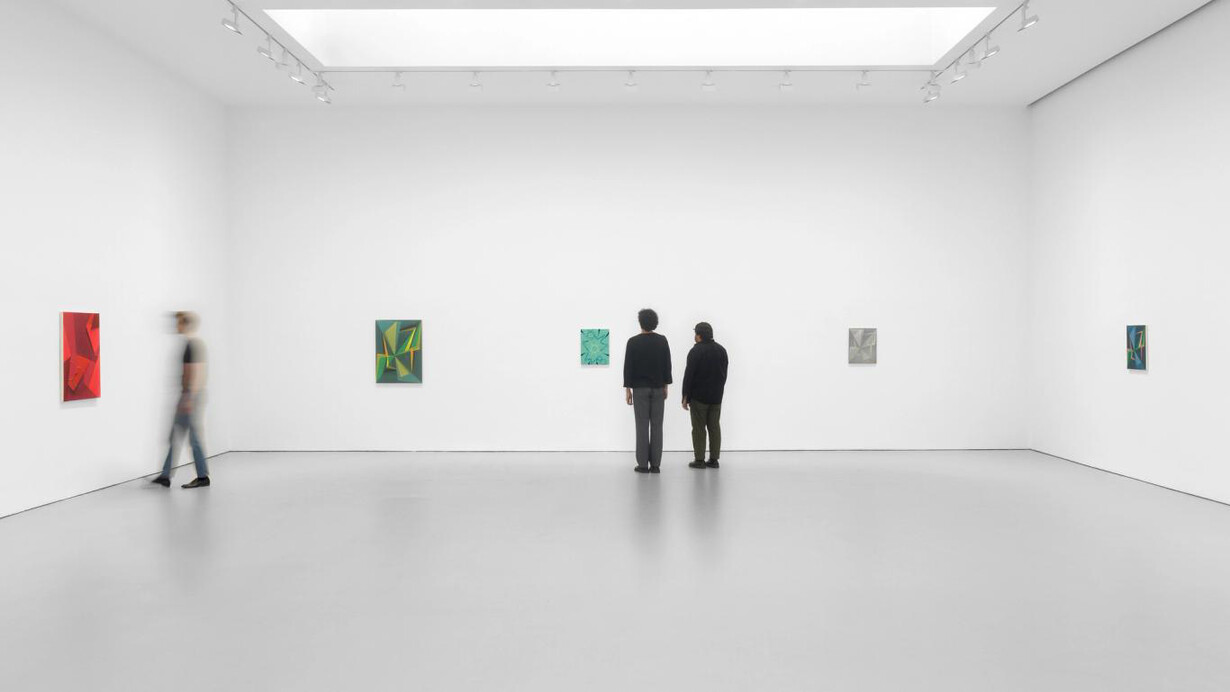 Tomma Abts, exhibition view. Courtesy of David Zwirner Gallery