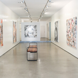 Eduardo Stupía, Imprevisto | Transitorio, vista de exhibición. Cortesía de Galería Jorge Mara La Ruche