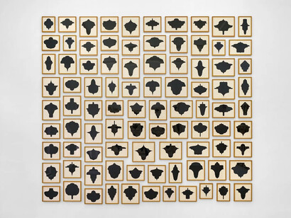 Allan McCollum, A moment in time: drawings, 1991-1992, exhibition view. Courtesy of Galerie Thomas Schulte
