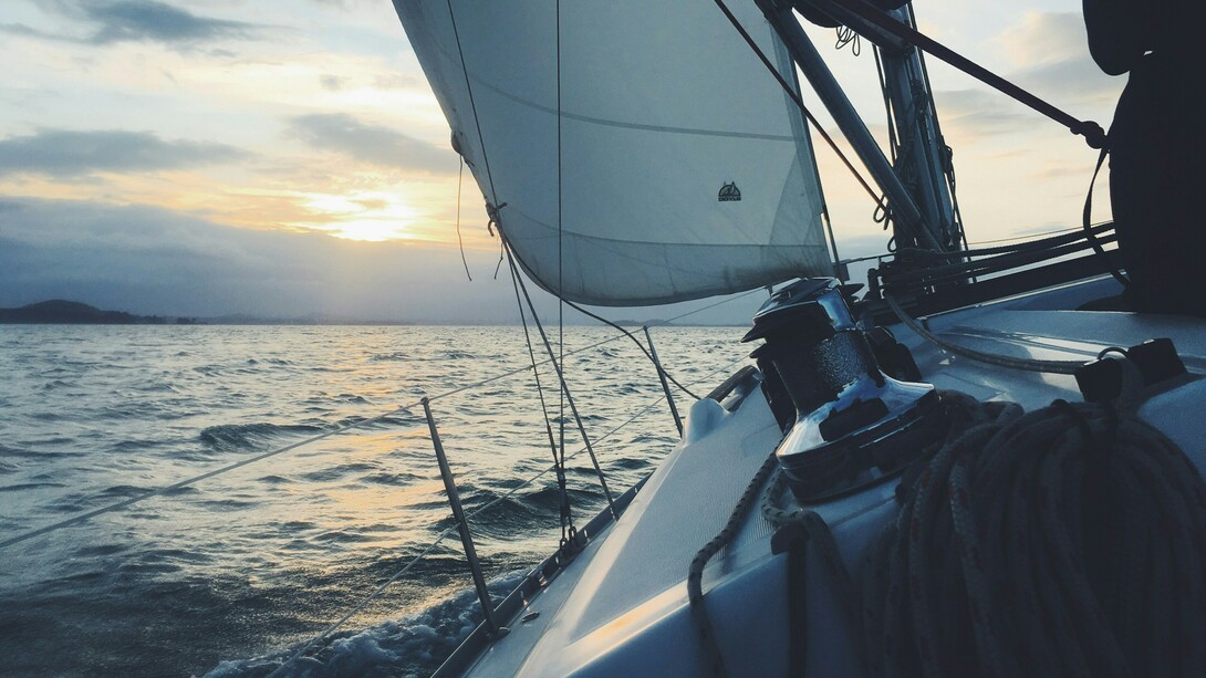 Navigare. Eraclito e l'essenza fluida dell'uomo: la liquidità come forma propria del nostro tempo