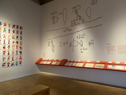 El tiempo entre nosotros, vista de exhibición. Cortesía del Museo de la Memoria y los Derechos Humanos