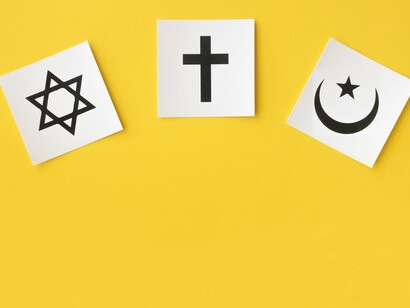 Os reinos dos judeus teriam vida curta, pois não puderam resistir à pressão dos impérios vizinhos. Mas a preocupação social não desapareceu, após a conquista do levante pelos babilônicos, os judeus exilados na mesopotâmia escreveram o livro de Jó que retrata o sofrimento de um homem mesmo tendo sido fiel a Deus toda a sua vida. Uma metáfora para as angústias que o próprio povo judeu sentia sendo fiel a Deus mesmo exilado de sua terra