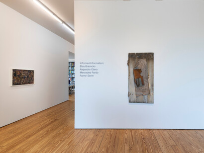 Various artists, Informed informalism, exhibition view. Courtesy of Sicardi | Ayers | Bacino