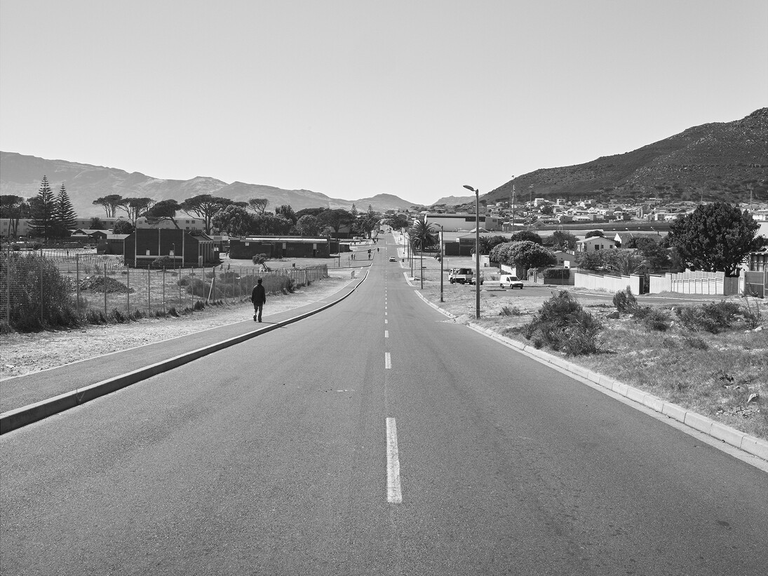 John Riddy, Peninsula (Ocean View 2) 2015, Archival pigment print, 18 x 23 cm, Edition 1/5+1 ap, Courtesy the artist and Frith Street Gallery, London
