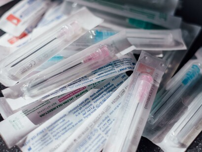 The US has a complicated public-private system with heavy involvement of the insurance and pharmaceutical companies