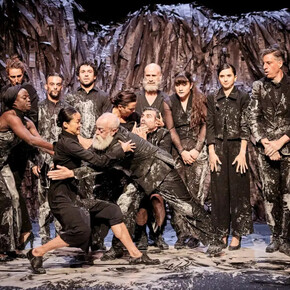 Qui somi. Avec l'aimable autorisation du Les Célestins, Théâtre de Lyon