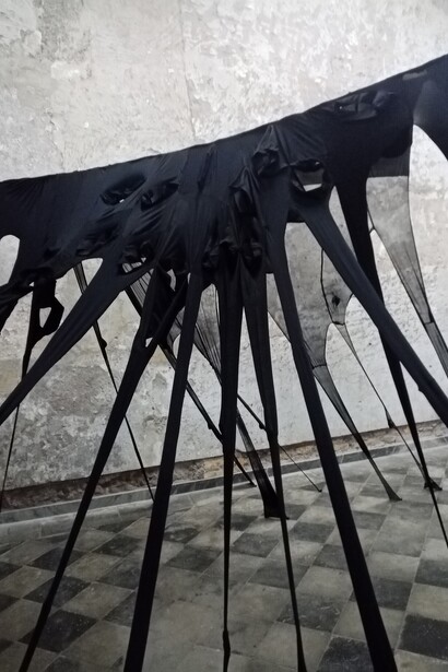 Mostra Texture of Resistance, opere di Maria Elisa D’Andrea e Giulia Nelli