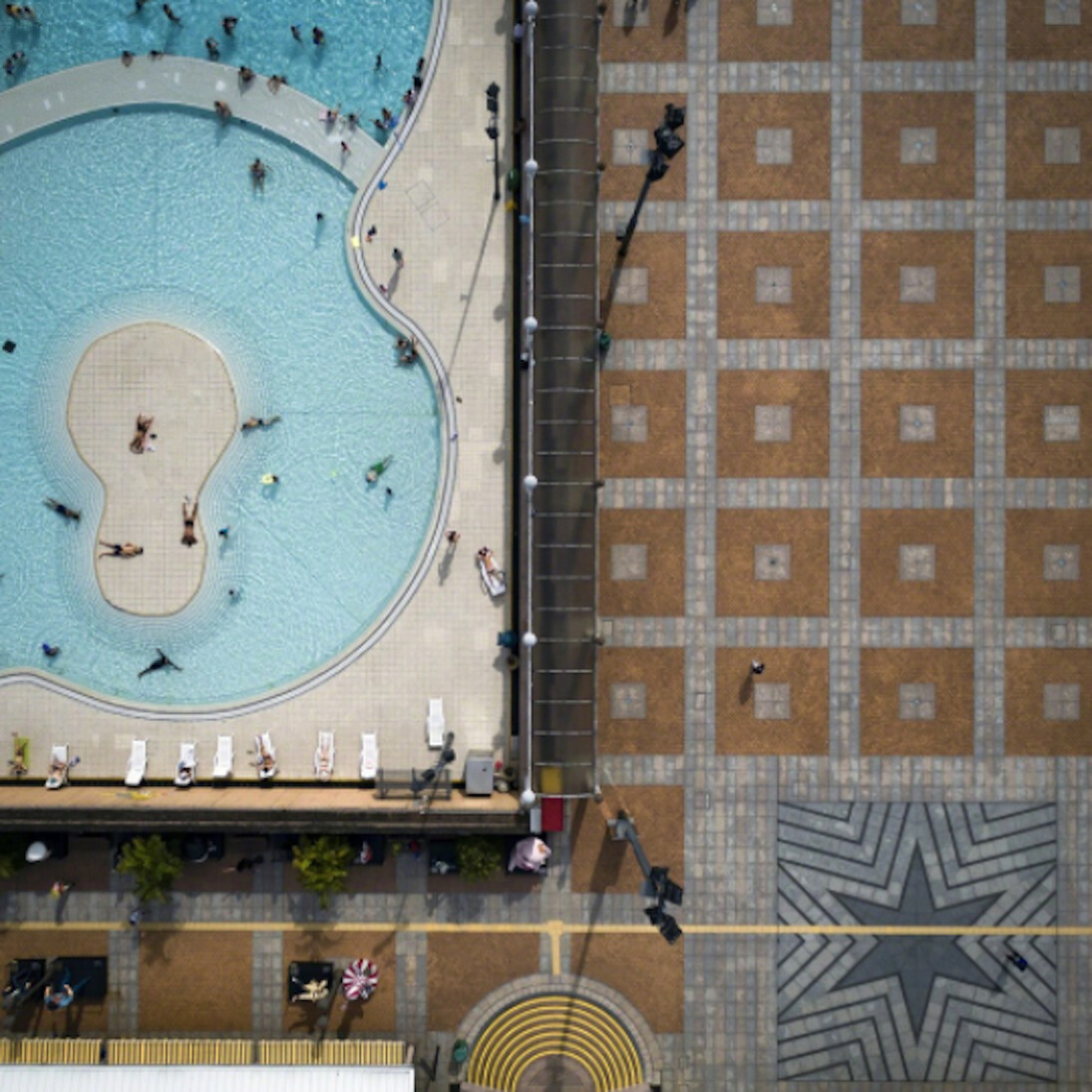 Hong Kong Upside Down. Courtesy of Blue Lotus Gallery