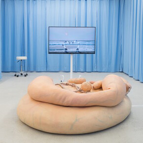 Synthetic Seduction. Courtesy of Annka Kultys Gallery